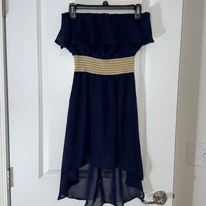 5/$20    Sleeveless blue high low mini dress